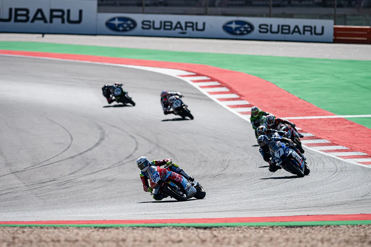 Evan Bros. Honda team 820RR on grid at Portimão